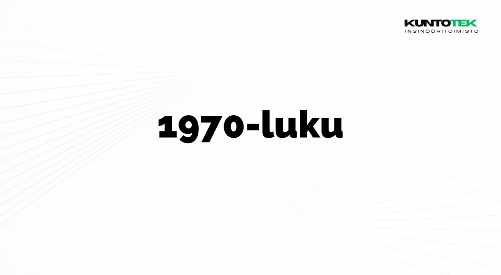 Yhteenveto 1970-luvun talojen tyypillisistä riskeistä: Painovoimainen ilmanvaihto, alkuperäinen talotekniikka, vesikaton kunto ja pilleilevien vaurioiden riski kuntotarkastuksessa.